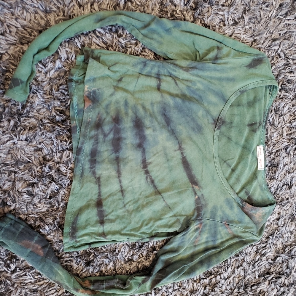 Long Sleeve Tie Dye Crop Top